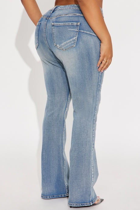 Gemma Low Rise Sculpting Stretch Bootcut Jeans - Vintage Wash