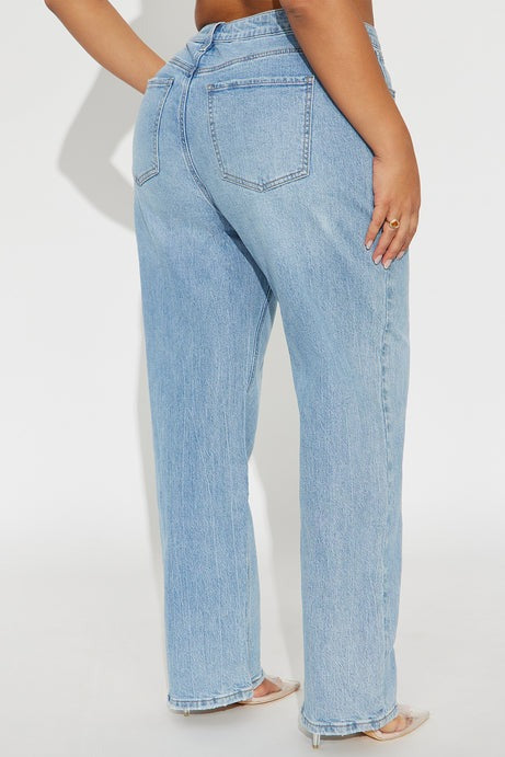 90s Classic Vintage Straight Leg Jeans - Light Wash