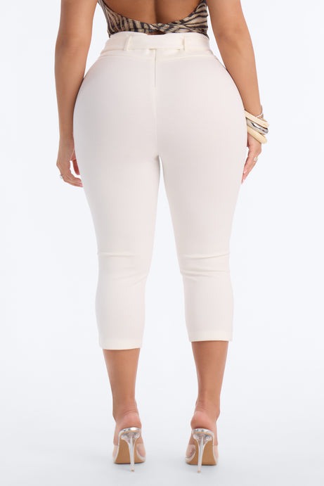 Kailany High Rise Capri Skinny Pant - Ivory