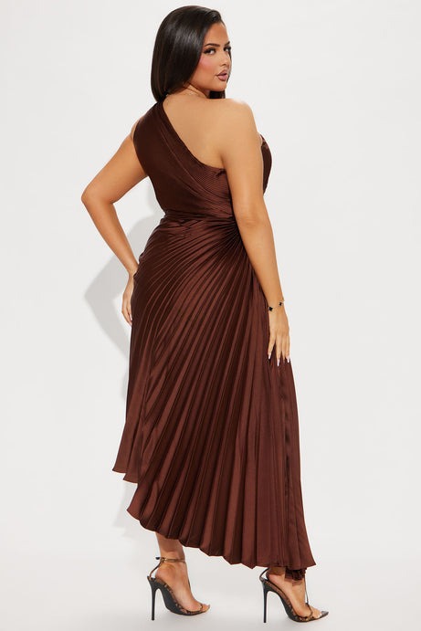 Belle Satin Maxi Dress - Chocolate