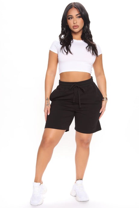 Here To Lounge Sweatshorts - Black