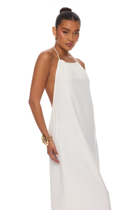 Zelara Backless Maxi Dress - White