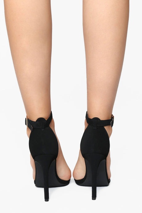 Strapped Success Heel - Black