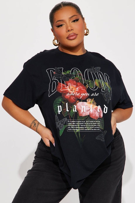 Watch Me Bloom Graphic Tshirt - Black