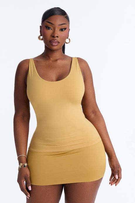Seamless Smooth Double Lined Scoop Neck Cami Top - Honey