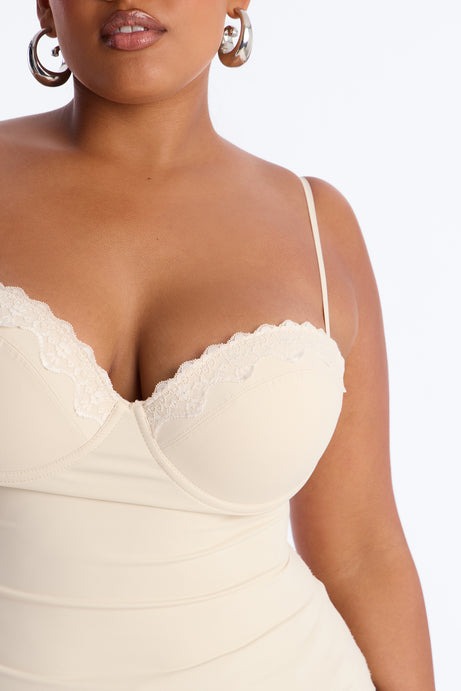 Luminous Love Padded Sweetheart Neck Tank Top - Cream