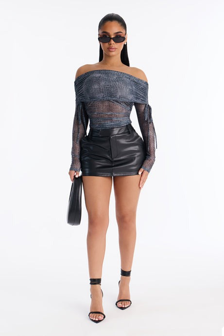 Poison Kiss Mesh Long Sleeve Ruched Bodysuit - Charcoal/combo
