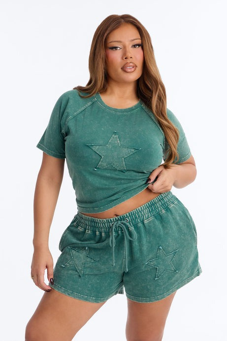 Chill Queen Baby Tee Short Set - Hunter Green