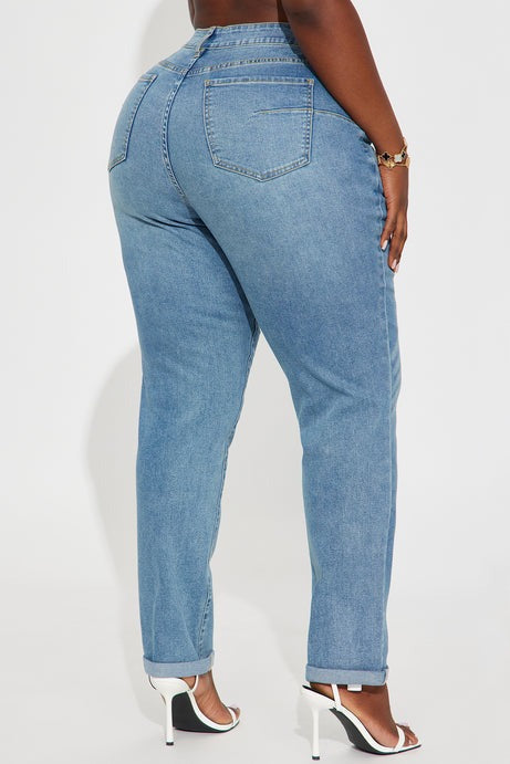 Tall Clara Super Stretch Sculpting Mom Jeans - Medium Wash