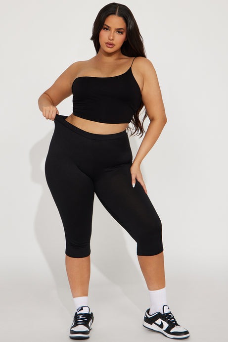 Just A Sip Capri Legging - Black