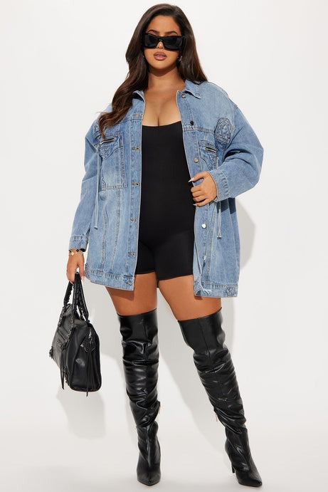 Big Impact Studded Denim Jacket - Light Wash