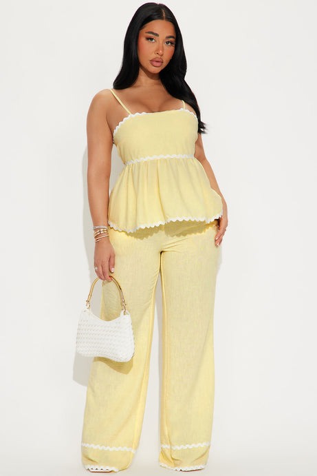 Walk The Coast Linen Pant Set - Butter Yellow