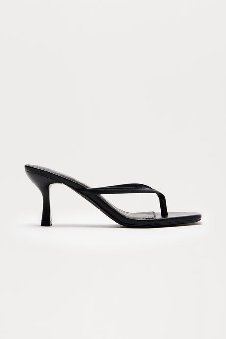 Ayla Thong Mules - Black