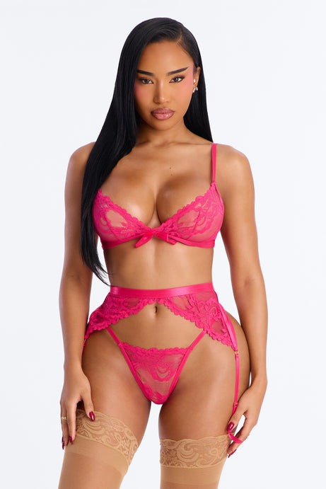Back For It Lace 3 Piece Bralette Set - Pink