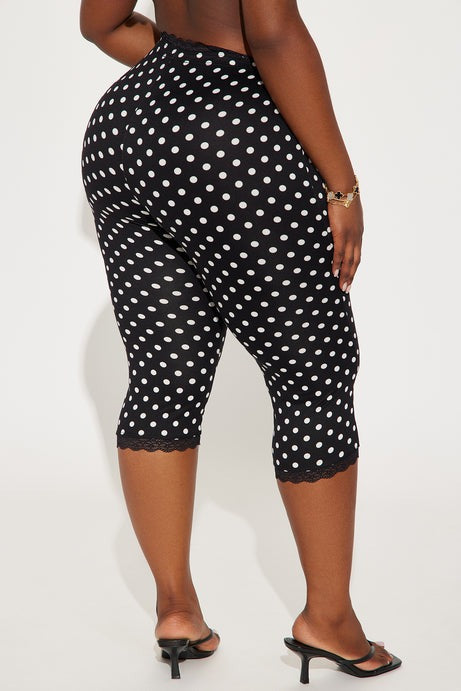 Florentina Lace Trim Capri Legging - Black/White