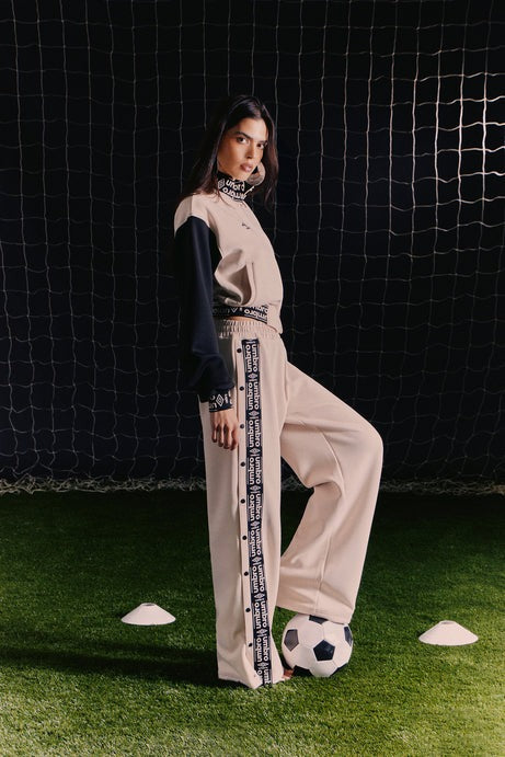 Umbro Scuba Panel Side Snap Pants - Cream/combo