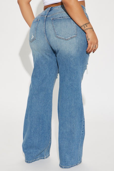Remi Ripped Stretch Baggy Jeans - Medium Wash