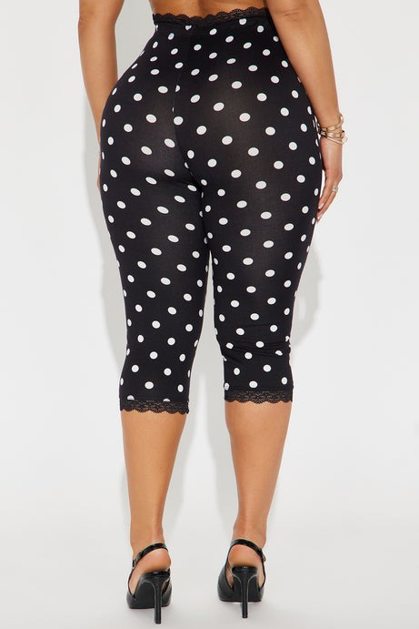 Alice Lace Trim Capri Legging - Black/White
