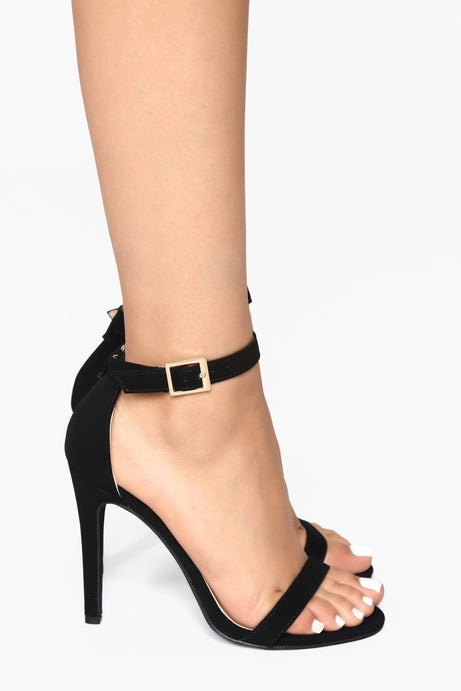 Strapped Success Heel - Black