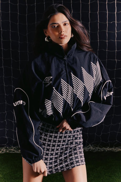 Umbro Windbreaker Cropped Jacket - Black