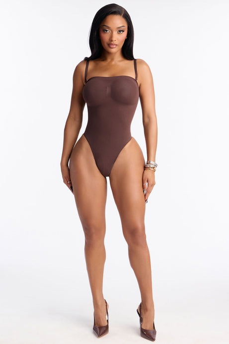 Nova Sculpt Seamless Strong Compression Strapless Thong Bodysuit - Coco