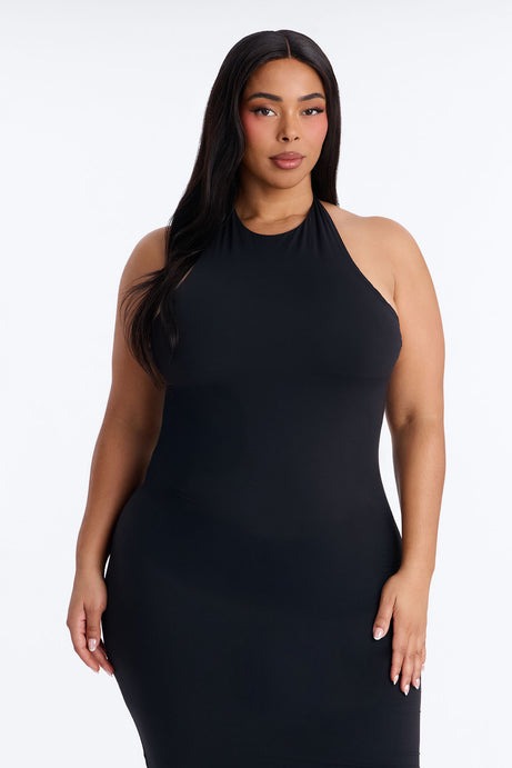Second Skin Bra Pad Sleeveless Halter Maxi Dress - Black