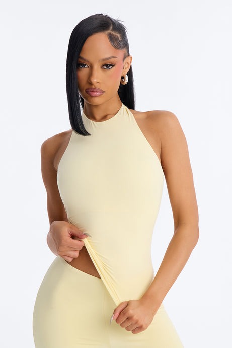 Second Skin Bra Pad Sleeveless Halter Top - Butter Yellow