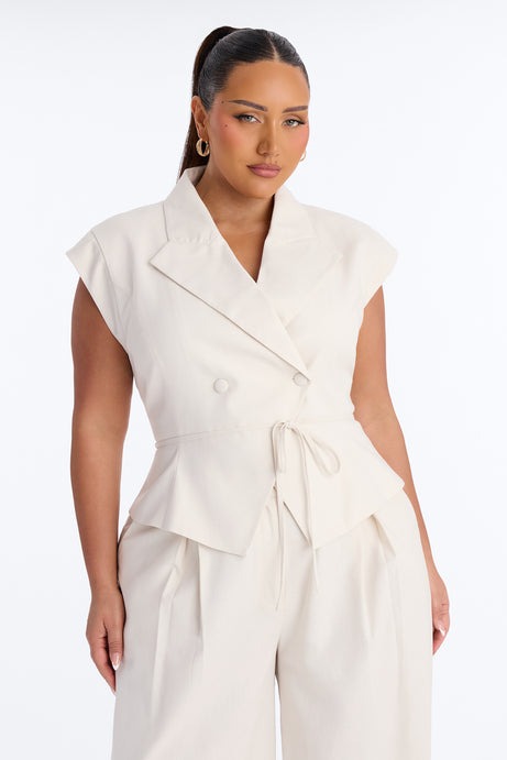 Emilia Linen Sleeveless Blazer - Ivory