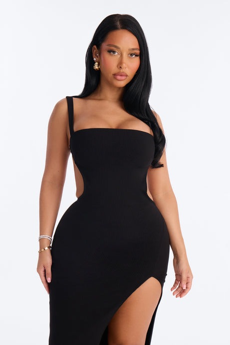 Olivia Snatched High Slit Maxi Dress - Black