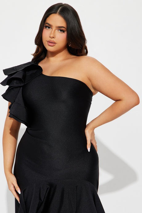 Rebecca Ruffle Gown - Black