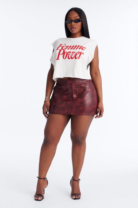 Femme Power Cropped Muscle Tank - Cream