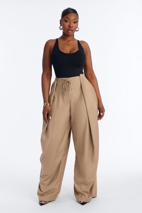 Chloe Wide Leg Stacked Pleated Trouser - Khaki