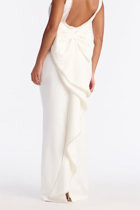 Elegant And Elevated Bow Gown - White
