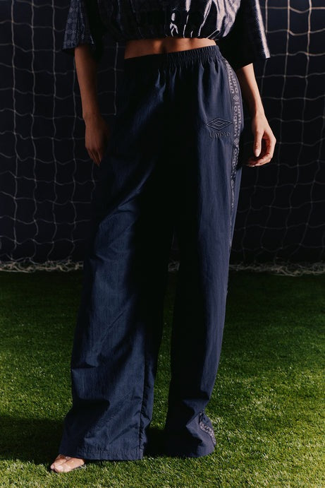 Umbro Varsity Windbreaker Wide Leg Pants - Black