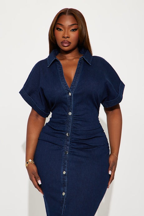 Amberly Ruched Denim Midi Dress - Dark Wash