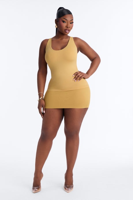 Seamless Smooth Double Lined Scoop Neck Cami Top - Honey