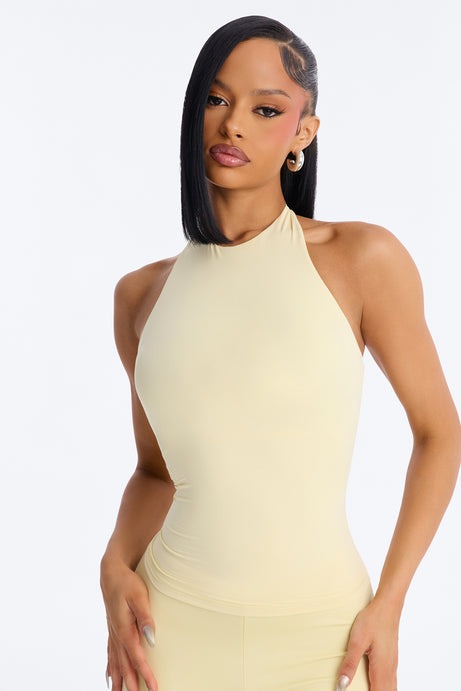 Second Skin Bra Pad Sleeveless Halter Top - Butter Yellow